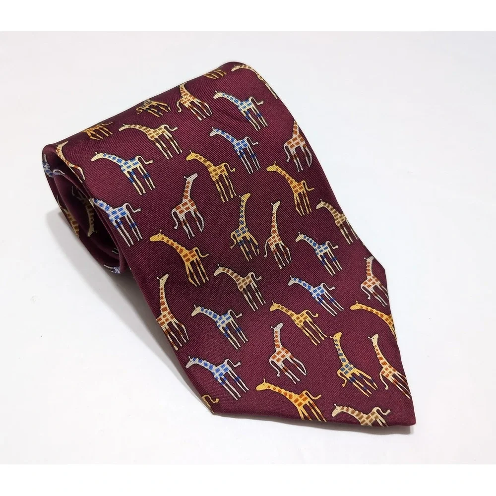Vintage SAVE THE CHILDREN Men's Neck Tie Giraffes Maroon Red